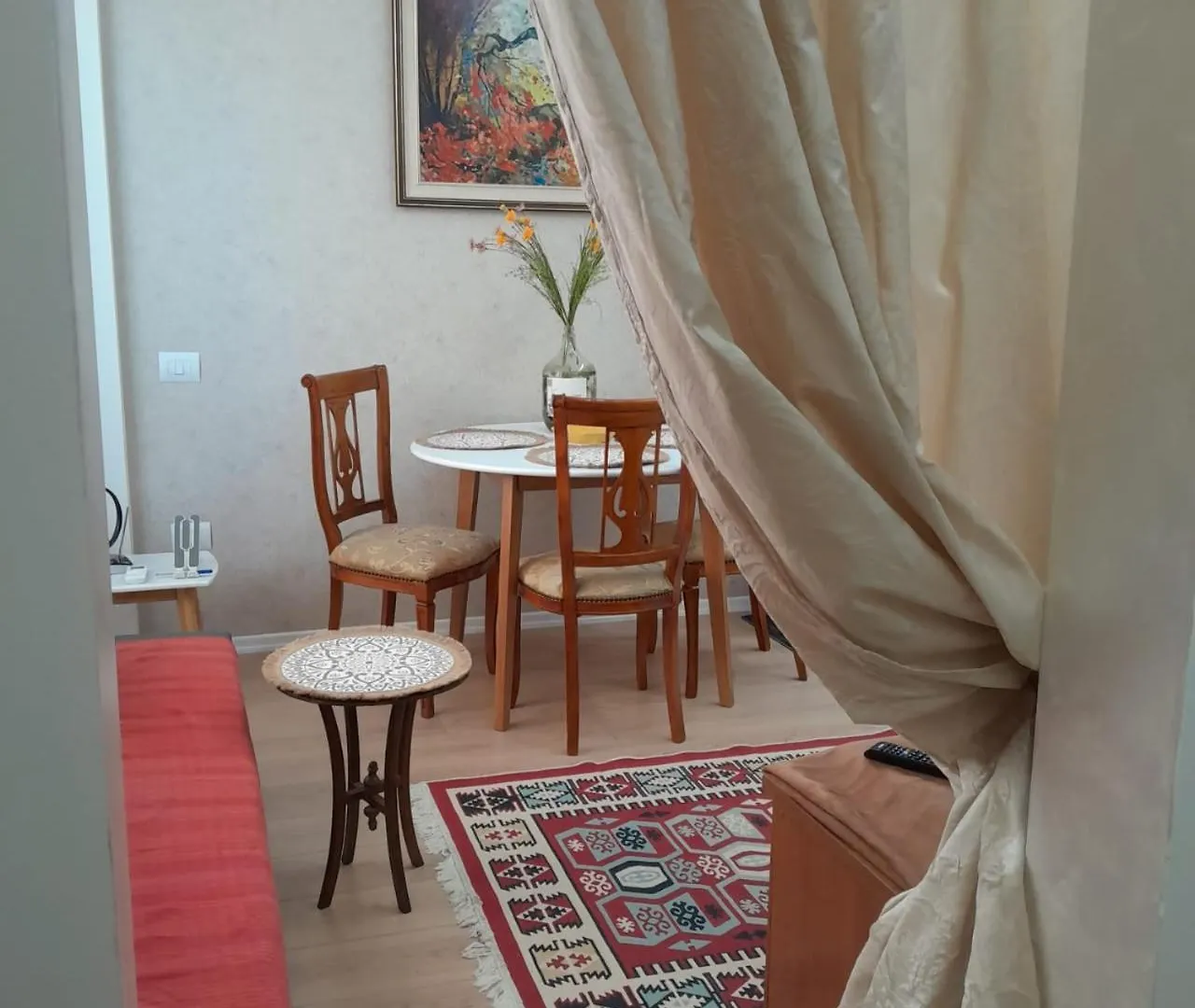 Bani'S Cozy Lovely Apt Tirana Apartment